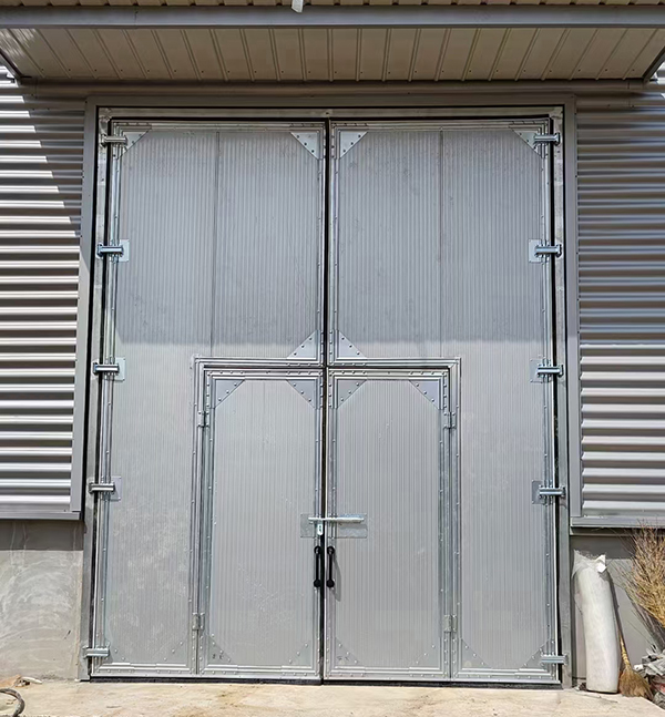 合作工业平开门