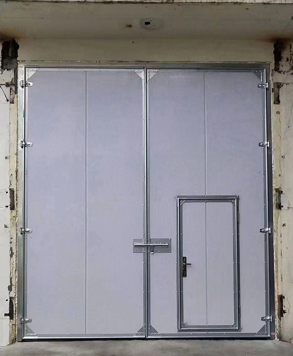 合作工业平开门