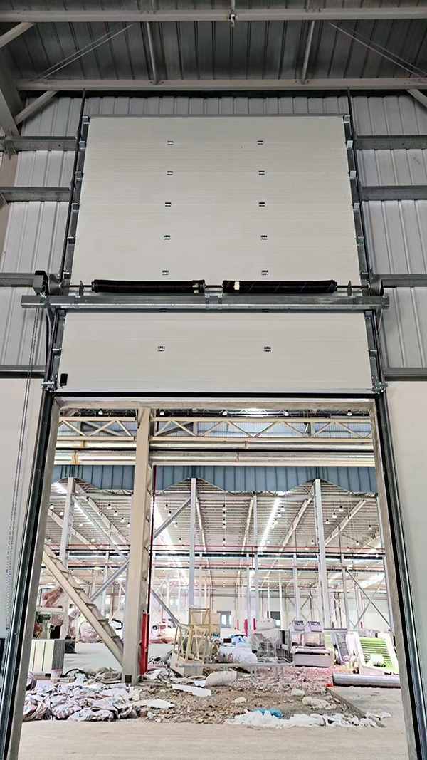 合作工业提升门