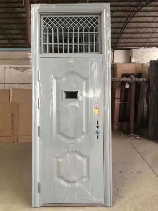 合作学校教室门