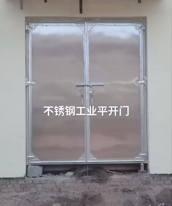 不锈钢合作工业平开门在现代工业场景中的应用实践